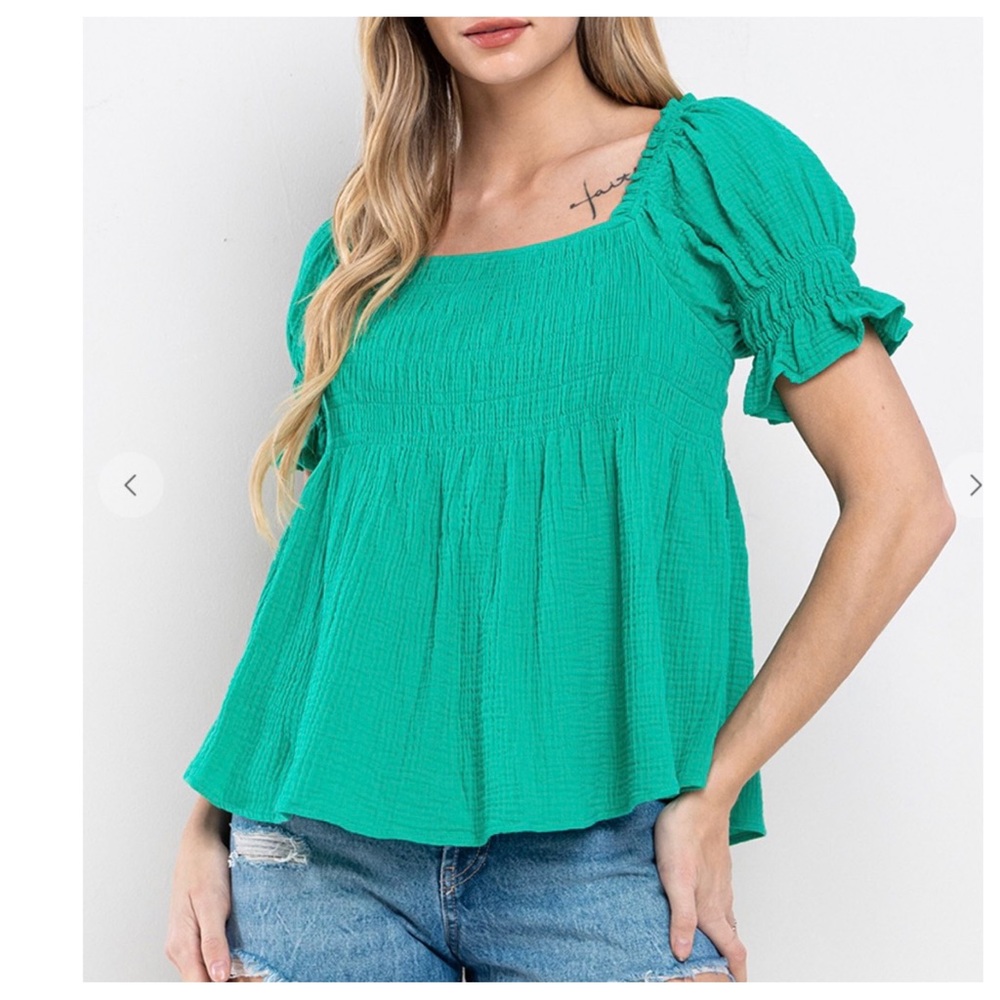 16 Boho  Short puff sleeve square neck top
